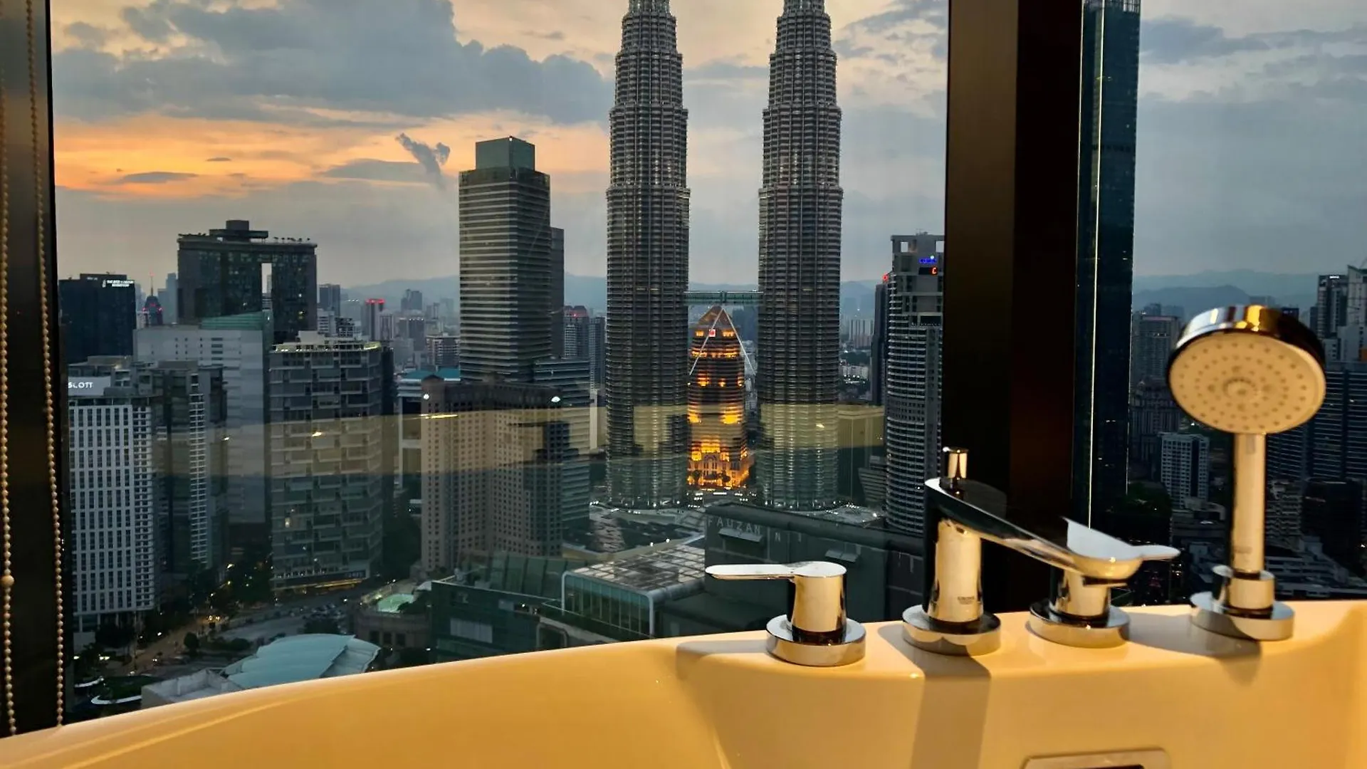 Imperial Klcc By Luna 쿠알라룸푸르 아파트