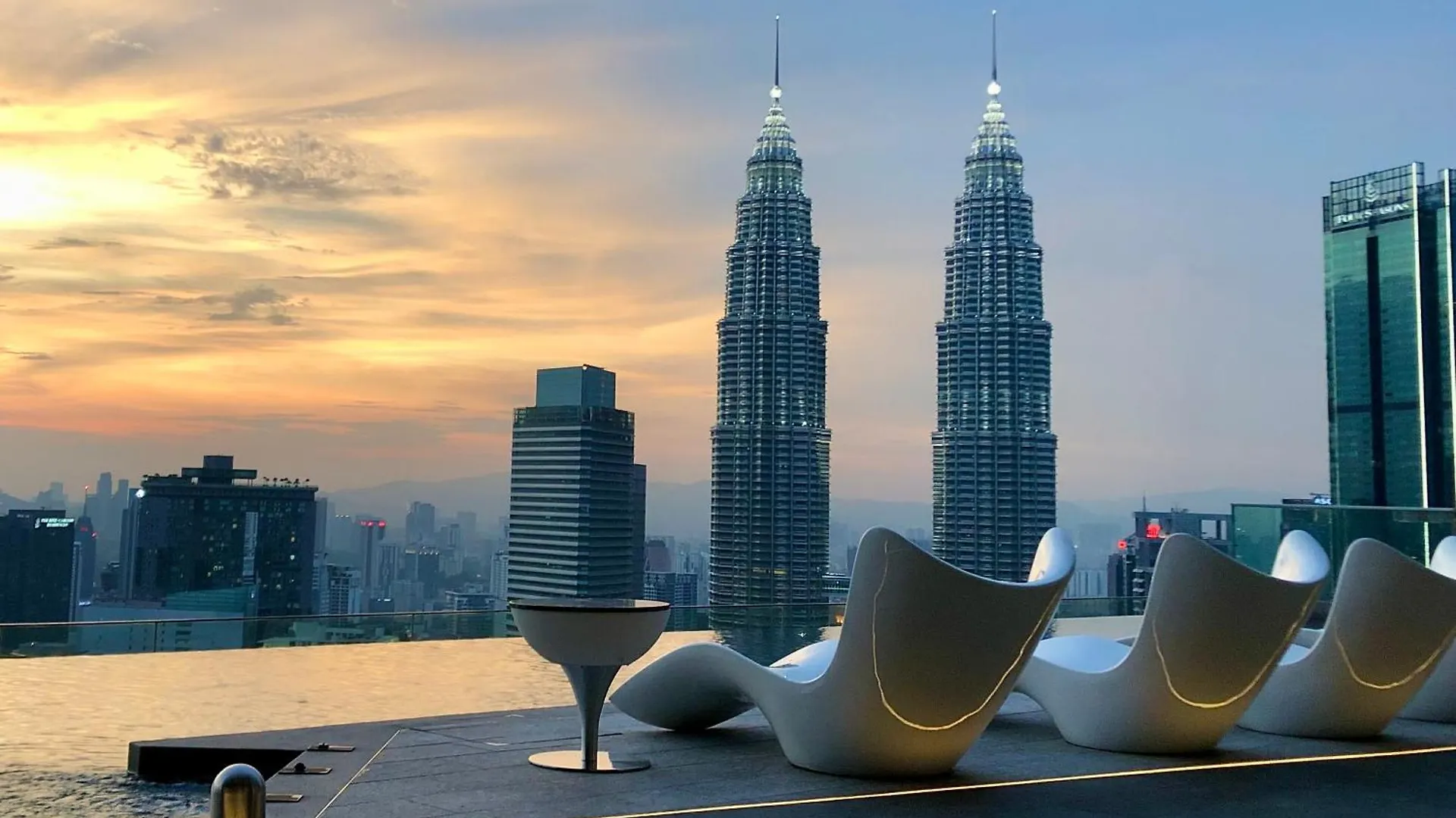 Imperial Klcc By Luna 쿠알라룸푸르